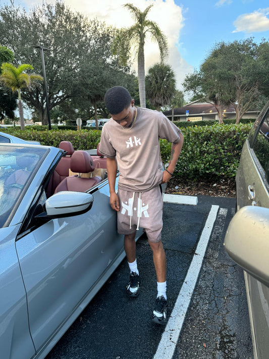 Kk Men Oversized casual vintage acid wash 2 piece set t-shirt and short set.